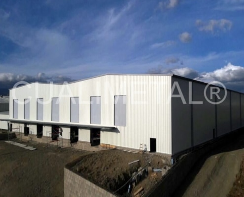 Naves industriales prefabricadas. 3300m2 Alajuela (Costa Rica) Cualimetal