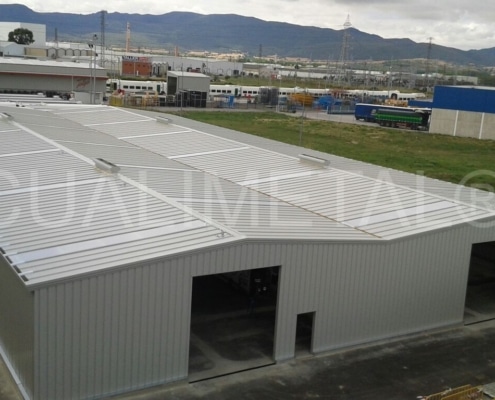 Nave modular metálica prefabricada. 1800m2 Rivabellosa (Álava, España) Cualimetal
