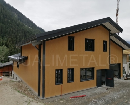 Edificio industrial prefabricado y oficinas 340m2 Champagny-en-Vanoise (Francia) Cualimetal