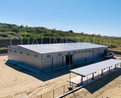 Nave industrial prefabricada. 1700m2 Mariel (Cuba) Cualimetal