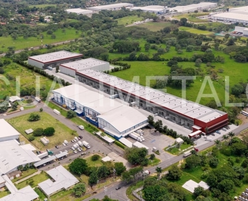 Naves industriales prefabricadas y locales comerciales. 20.000m2 Alajuela (Costa Rica)