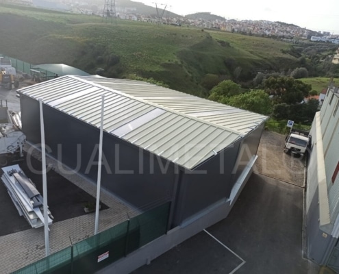Nave industrial prefabricada. 251m2 Odivelas (Portugal) Cualimetal