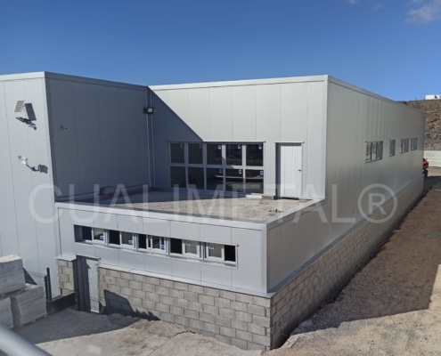 Nave industrial metálica. 480m2 Fuerteventura (Islas Canarias, España) Cualimetal