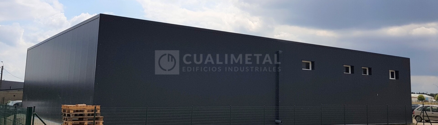 Nave industrial prefabricada metalica ECORAPID Cualimetal Vouille Francia 8