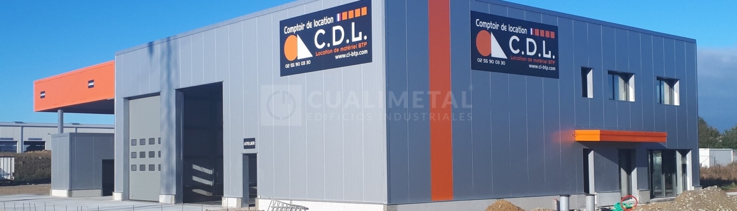 Nave industrial prefabricada metalica ECORAPID Cualimetal La Roche Sur Yon Francia 11