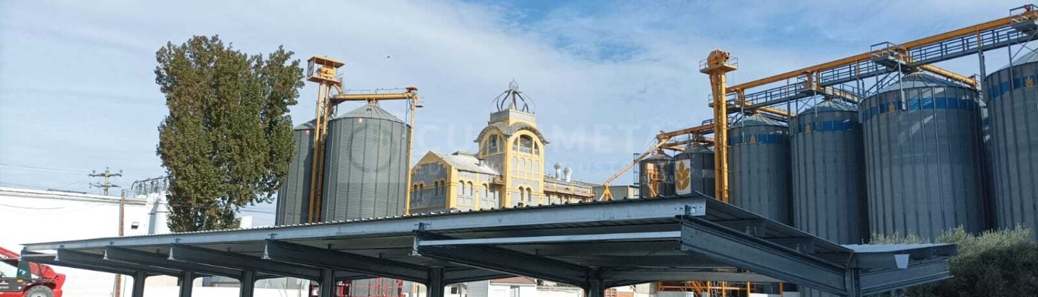 Marquesina modular en L. 160m2. Villanueva de Gállego, Zaragoza (España) | Cualimetal 1