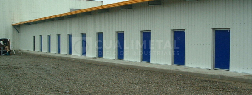 Nave industrial logística prefabricada ECORAPID Cualimetal Toulouse Francia 22