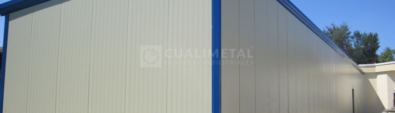 Estructura metálica modular. Panel sándwich 60 mm. Aulas en Pozuelo de Alarcón, Madrid (España) | Cualimetal 1