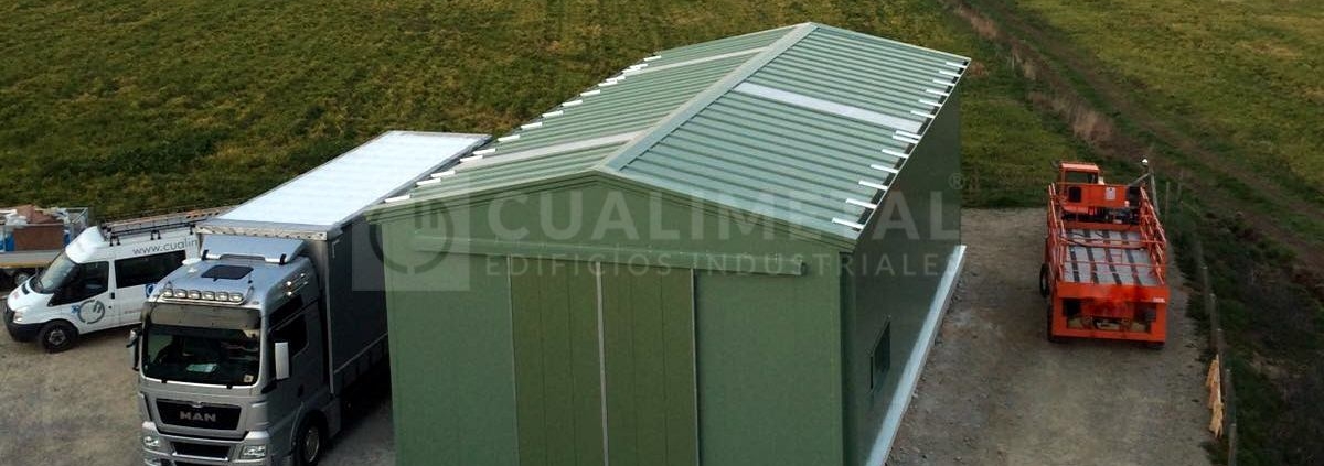 Nave industrial prefabricada adosada metalica Saint Sulpice le Dunois Francia 10
