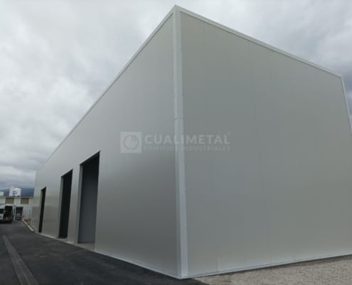 Nave modular prefabricada. 330m2. Bernin (Francia) Cualimetal