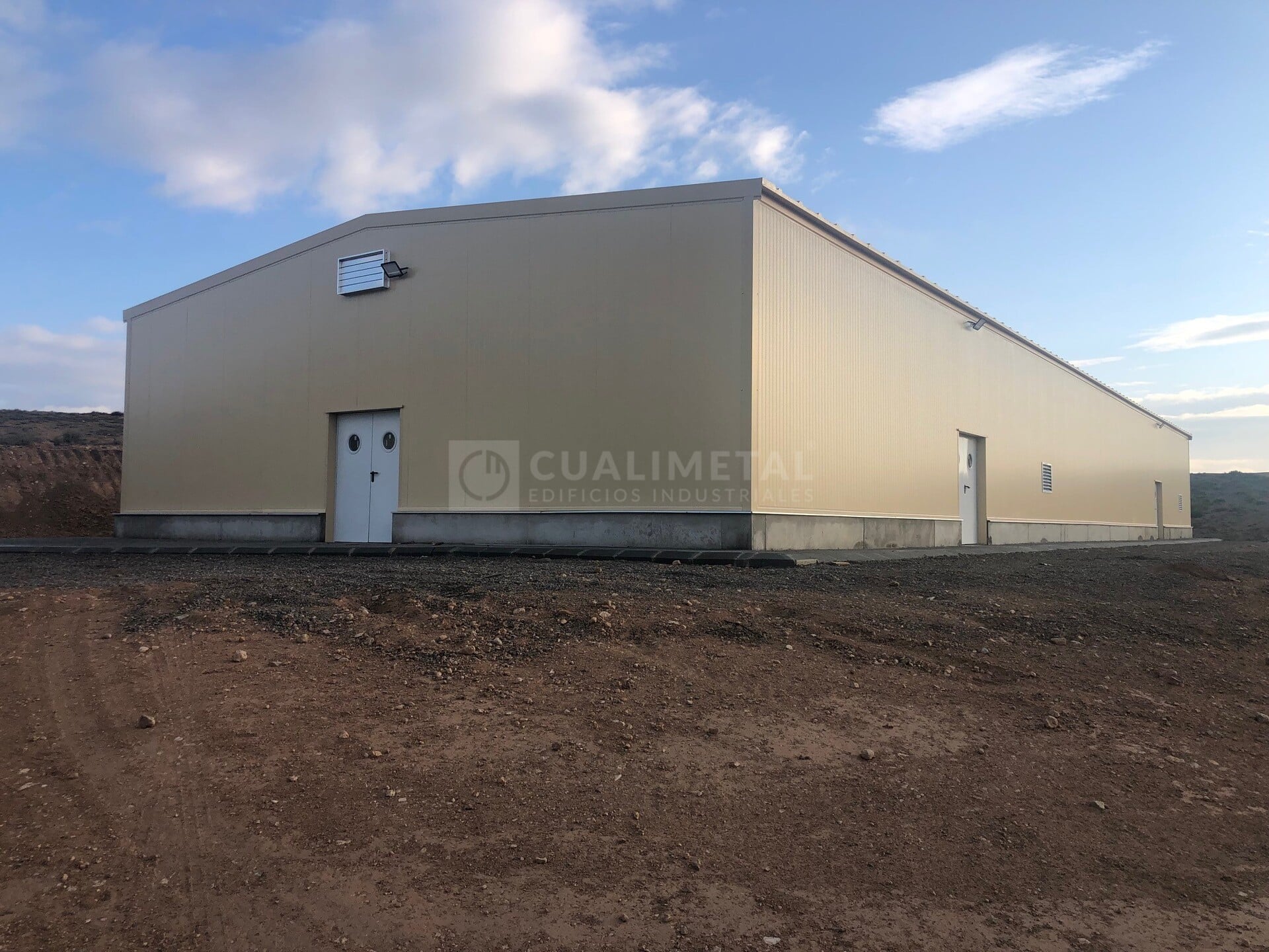 Modular industrial building. 500m2. Zaragoza (Spain) - Cualimetal